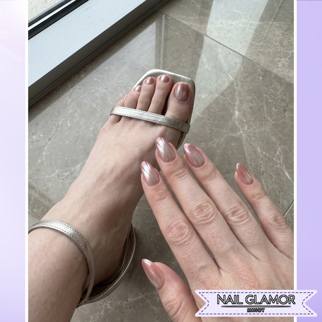 Nail elegance